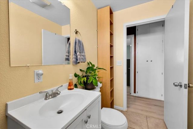5566 Cahuilla, 29 Palms, CA 92277