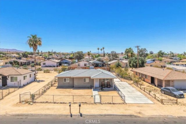 5566 Cahuilla, 29 Palms, CA 92277
