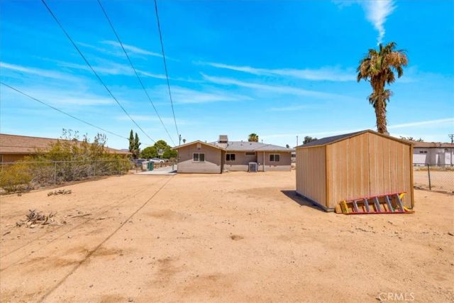 5566 Cahuilla, 29 Palms, CA 92277
