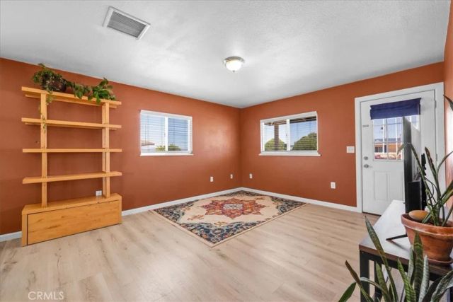 5566 Cahuilla, 29 Palms, CA 92277