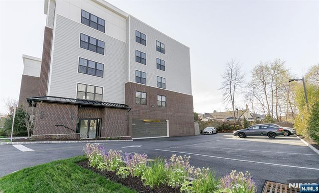 459 Bloomfield Avenue 203, Caldwell, NJ 07006