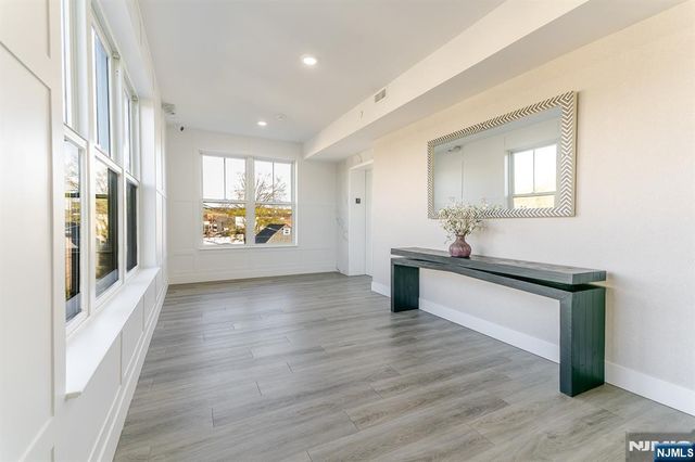 459 Bloomfield Avenue 203, Caldwell, NJ 07006