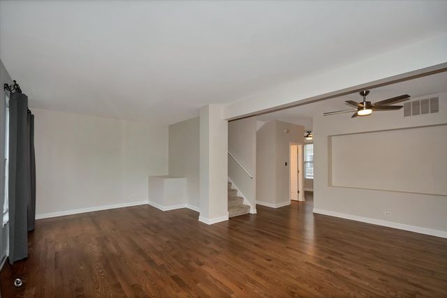 582 Declaration Lane, Aurora, IL 60502