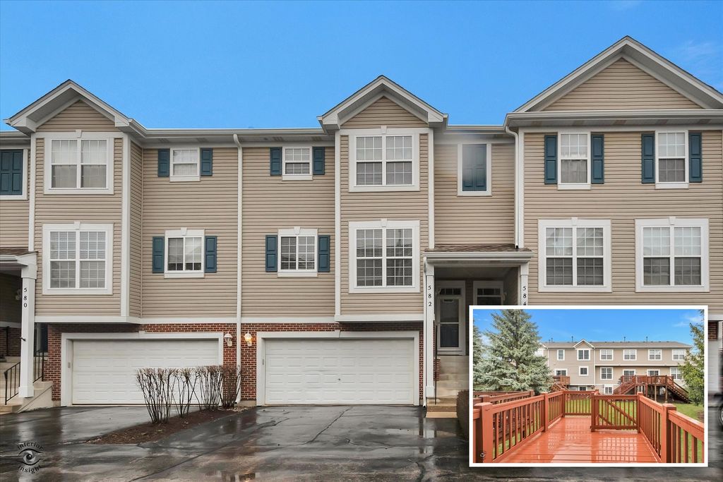 582 Declaration Lane, Aurora, IL 60502