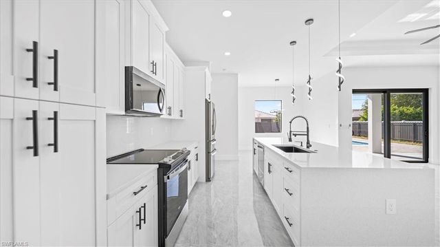 624 Tropicana PKWY W, Cape Coral, FL 33993