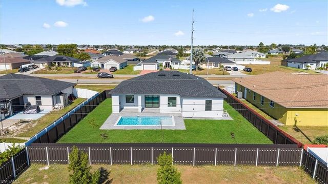 624 Tropicana PKWY W, Cape Coral, FL 33993