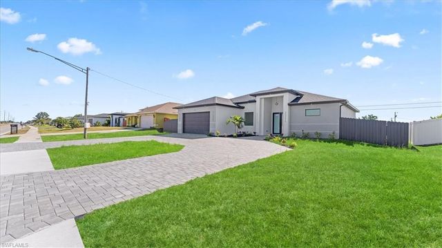 624 Tropicana PKWY W, Cape Coral, FL 33993