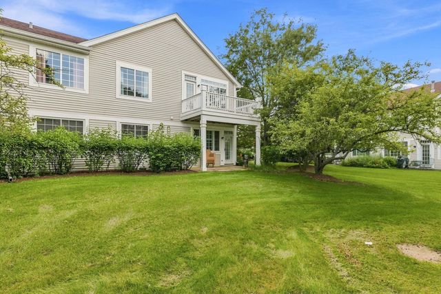 31802 Mccormick Lane 31802, Warrenville, IL 60555