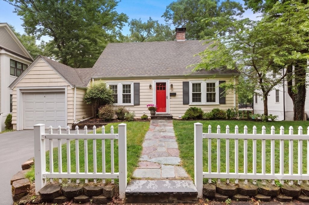 21 Gayland Road, Needham, MA 02492