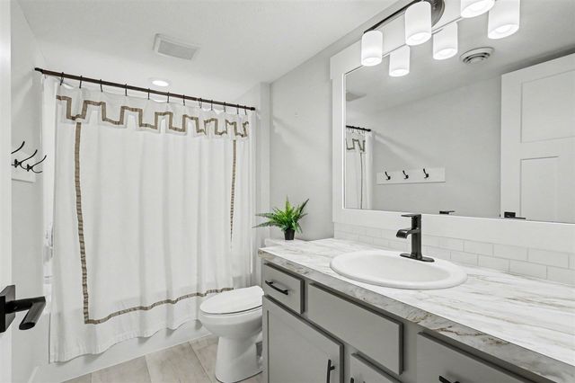 7460 Thistle Street, Allendale, MI 49401