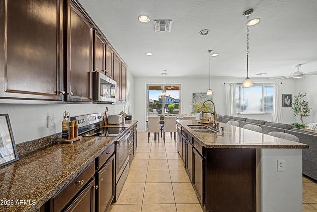 15543 W JENAN Drive, Surprise, AZ 85379