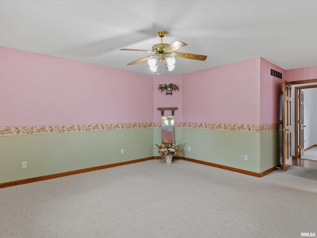 3409 Crystal Lake Drive, Springfield, IL 62711