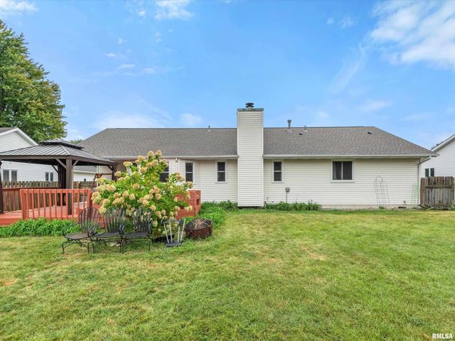3409 Crystal Lake Drive, Springfield, IL 62711