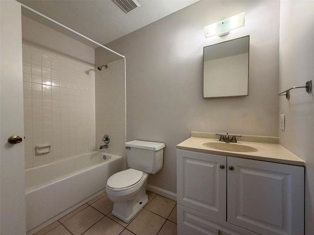 3146 NW 46TH AVENUE, Gainesville, FL 32605