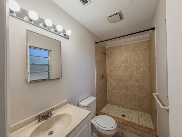 3146 NW 46TH AVENUE, Gainesville, FL 32605