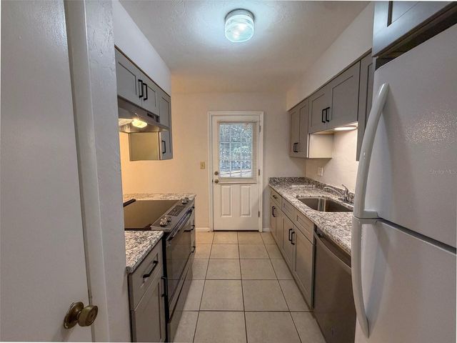 3146 NW 46TH AVENUE, Gainesville, FL 32605