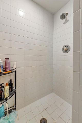 8352 MEADOWBROOK DRIVE 10, Seminole, FL 33777