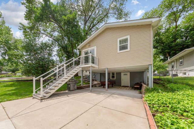 3229 Texas Avenue S, Saint Louis Park, MN 55426