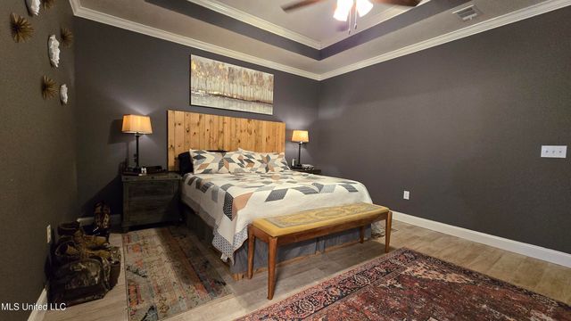 312 Grandview Court, Pearl, MS 39208