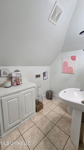 312 Grandview Court, Pearl, MS 39208