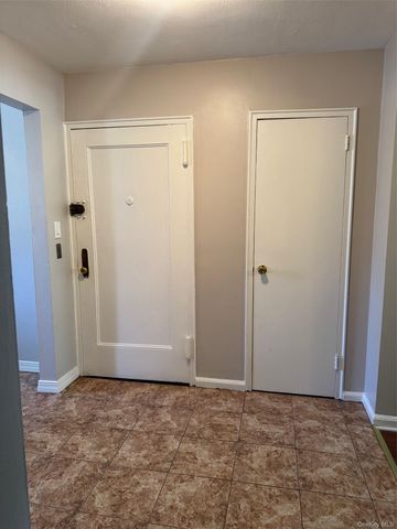 8 Leewood Circle 5R, Eastchester, NY 10709