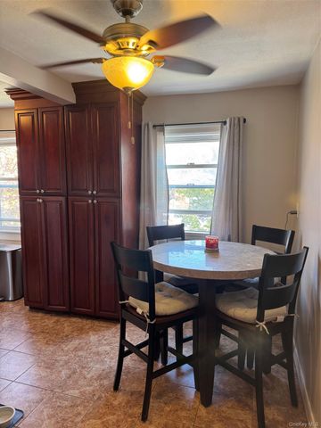 8 Leewood Circle 5R, Eastchester, NY 10709