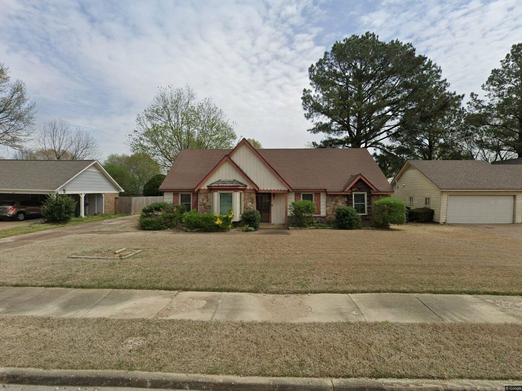 4628 BLANDFORD DR, Memphis, TN 38141