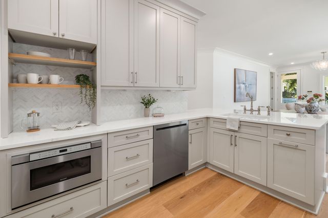 1403 Elfe Street, Charleston, SC 29492