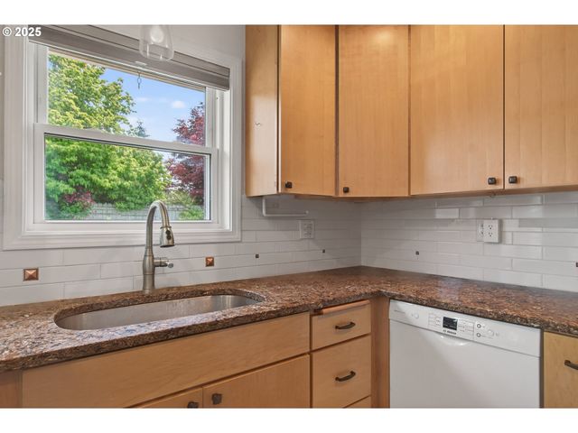 1538 ORCHID Ct, Longview, WA 98632