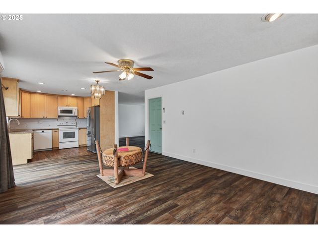 1538 ORCHID Ct, Longview, WA 98632