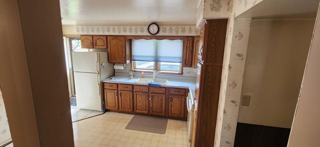 10736 Lawler Avenue, Oak Lawn, IL 60453 — photo 4