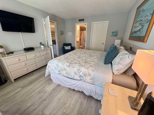 410 Melrose Pl Apt 210, Myrtle Beach, SC 29572