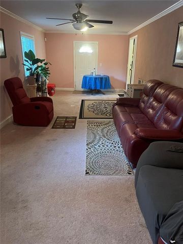 4759 White Oak Trail, Stone Mountain, GA 30088