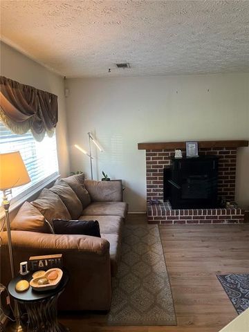 4759 White Oak Trail, Stone Mountain, GA 30088