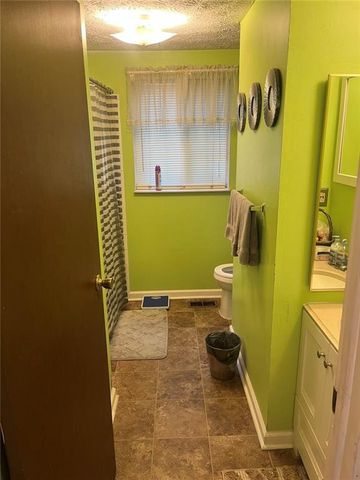 4759 White Oak Trail, Stone Mountain, GA 30088