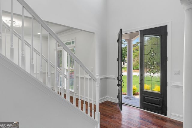 485 Kenion Forest Way, Lilburn, GA 30047