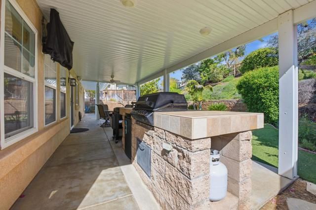 1960 Boulders Lane, Alpine, CA 91901