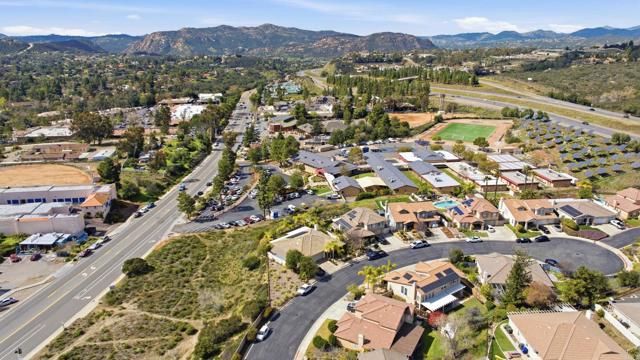 1960 Boulders Lane, Alpine, CA 91901