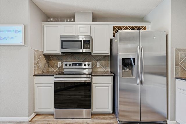 9414 Sagehampton Court, Spring, TX 77379