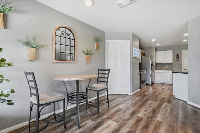 9414 Sagehampton Court, Spring, TX 77379