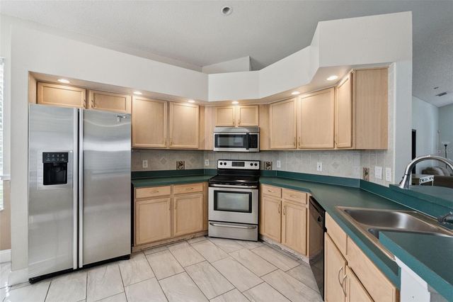 1728 BROOK HOLLOW DRIVE, Orlando, FL 32824