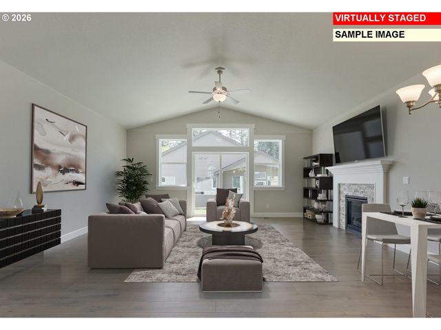 657 Ne Saling 95, Estacada, OR 97023