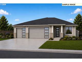 657 Ne Saling 95, Estacada, OR 97023