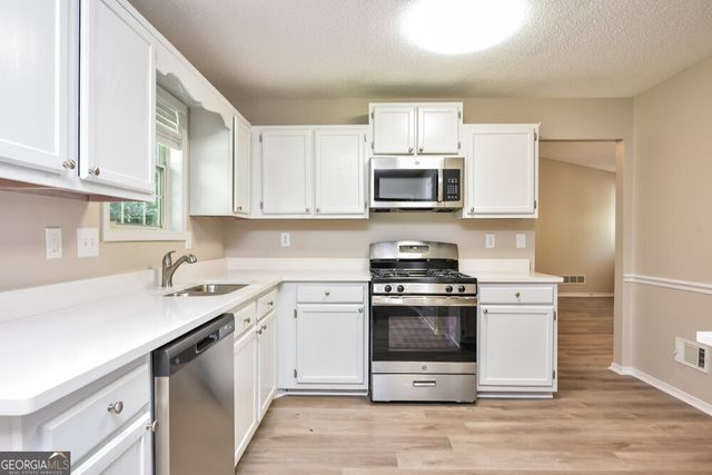 1080 Crystal Springs Trail, Hampton, GA 30228