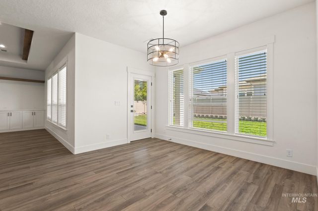 1906 N Ryde Ave, Kuna, ID 83634