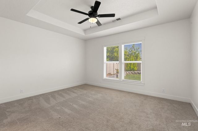 1906 N Ryde Ave, Kuna, ID 83634