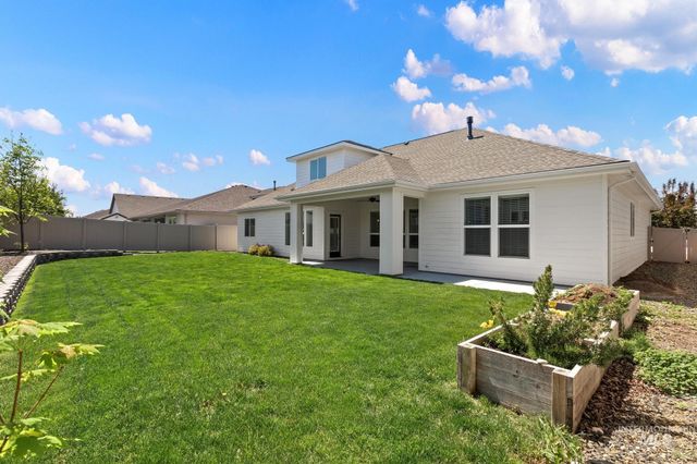 1906 N Ryde Ave, Kuna, ID 83634