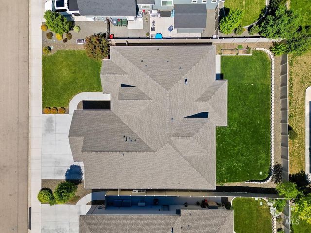 1906 N Ryde Ave, Kuna, ID 83634