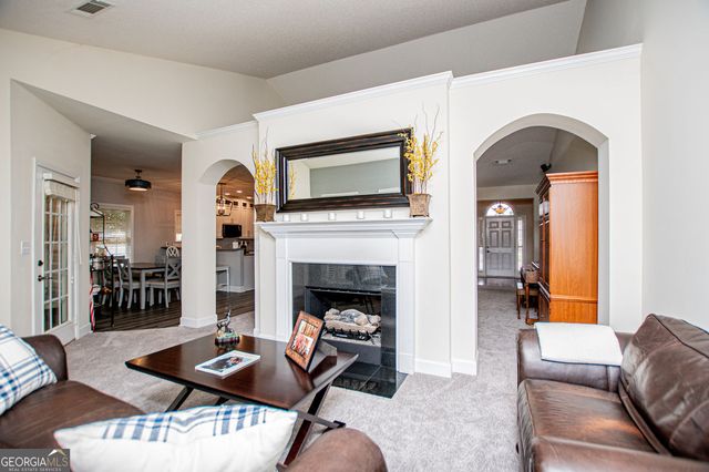 141 Jasmine Way, Villa Rica, GA 30180