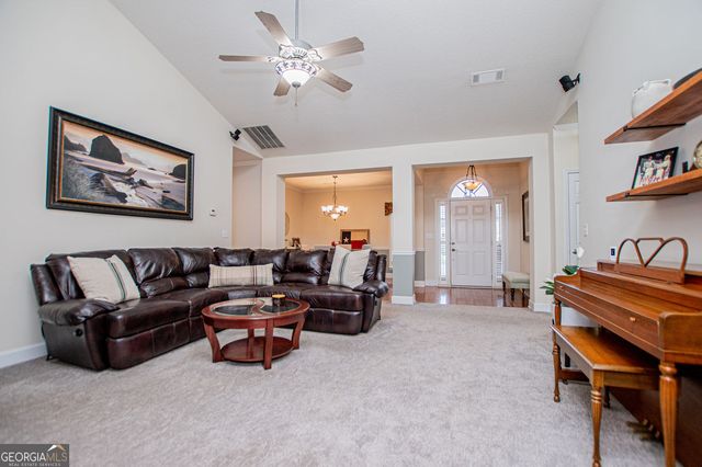 141 Jasmine Way, Villa Rica, GA 30180